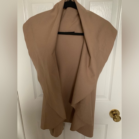 Gilbert Sleeveless Open Cardigan Vest - Picture 3 of 8